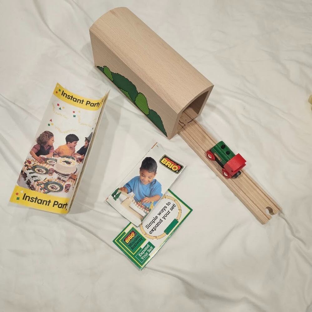 Vintage BRIO Wooden Railway #33475 Tall Tunnel , Engine, & Track- NEW